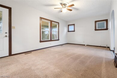 1720 31st St NE, Canton, OH 44714 - photo 5