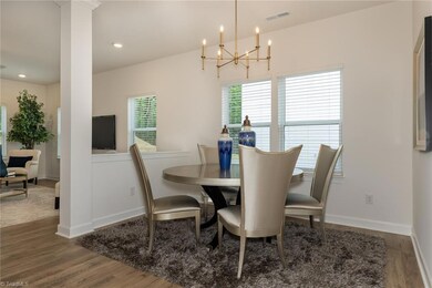 6005 Crestridge Ln unit 1005, Winston Salem, NC 27105 - photo 4