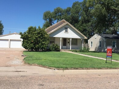 103 S Monroe St, Hugoton, KS 67951 - photo 5