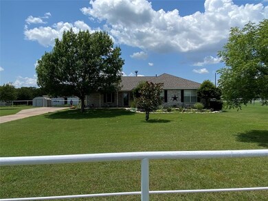 4406 Halo Ct, Granbury, TX 76049 - photo 7
