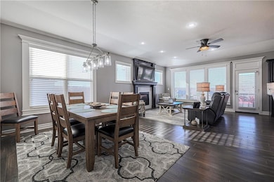 1214 Cothran Ct, Raymore, MO 64083 - photo 3