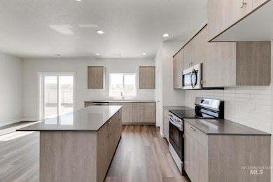 235 Caribou Ct, Horseshoe Bend, ID 83629 - photo 5