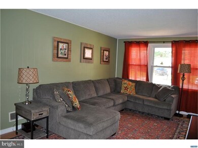 525 Garrick Rd, Hockessin, DE 19707 - photo 7