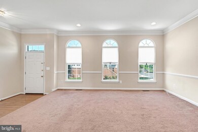 22520 Welborne Manor Square, Ashburn, VA 20148 - photo 3