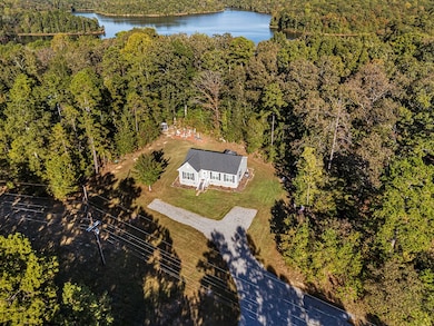 430 Charlies Creek Rd, Iva, SC 29655 - photo 2