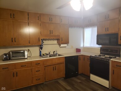 2813 Dakota Dr, Anderson, IN 46012 - photo 4