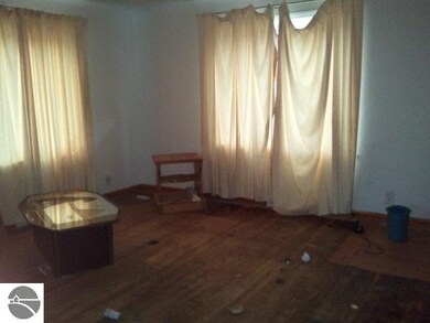 3455 Pine St, Hale, MI 48739 - photo 6