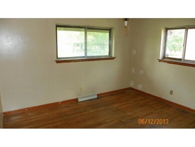 1294 Shanley Dr, Columbus, OH 43224 - photo 5