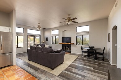1480 E Whitley (4 of 31)