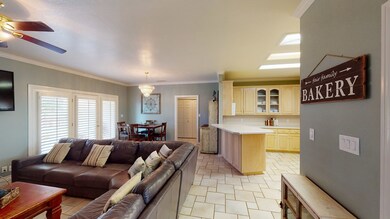 1608 SE 5101, Andrews, TX 79714 - photo 6