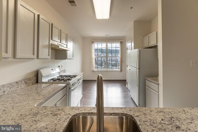 2710 Oak Leaf Ct, Odenton, MD 21113 - photo 5