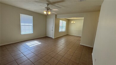 905 Autumn Cir unit A, College Station, TX 77840 - photo 5