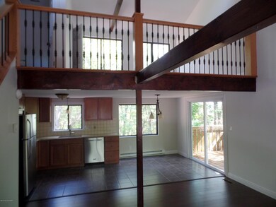 203 Acorn Ct, Bushkill, PA 18324 - photo 5