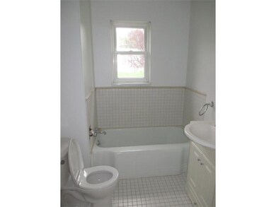 Full Bath.