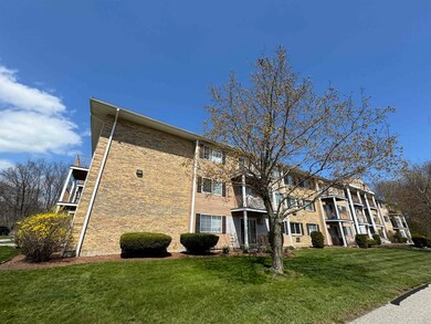 377 Huse Rd unit 35, Manchester, NH 03103 - photo 3