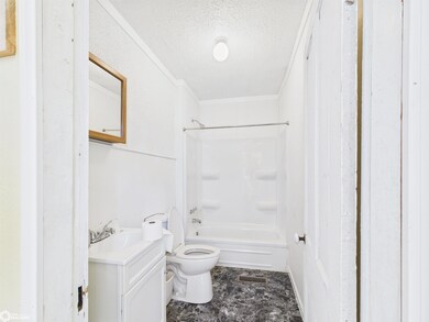 31203 155th St, Floris, IA 52560 - photo 7