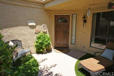 artificial grass for low maintenance and beautiful