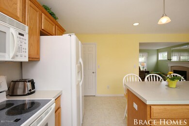 1536 Lillyview Ct SW, Wyoming, MI 49509 - photo 5