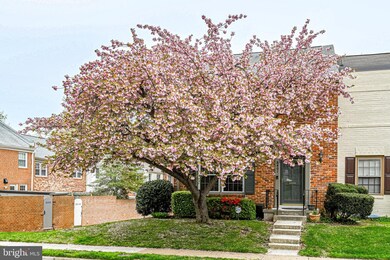 8401 Willow Forge Rd, Springfield, VA 22152 - photo 4