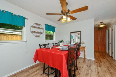 9-web-or-mls-689 Twin Lakes Dr-04 - Copy