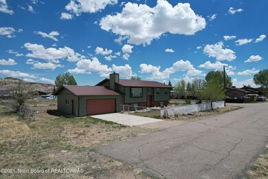 723 S Valley Rd, La Barge, WY 83123 - photo 2