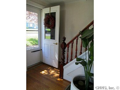 Foyer. New front doors.