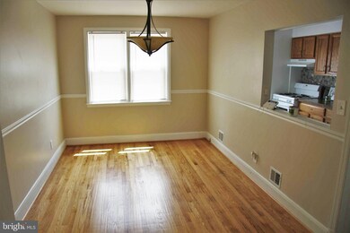 3317 Northway Dr, Parkville, MD 21234 - photo 7