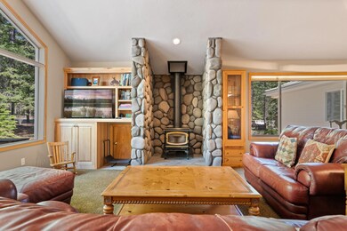 70255 Camaret unit GM403, Sisters, OR 97759 - photo 5