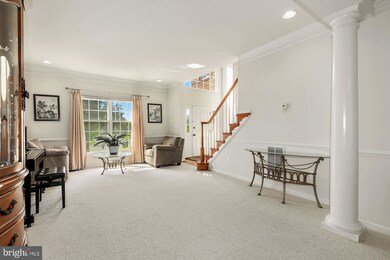 25444 Carrington Dr, Chantilly, VA 20152 - photo 4