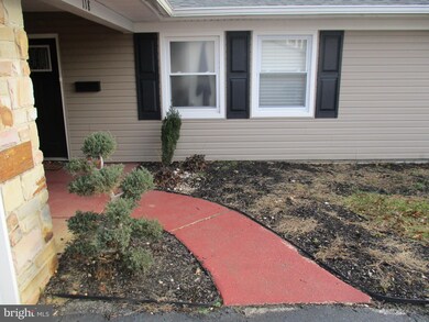 118 Hazelwood Cir, Willingboro, NJ 08046 - photo 4