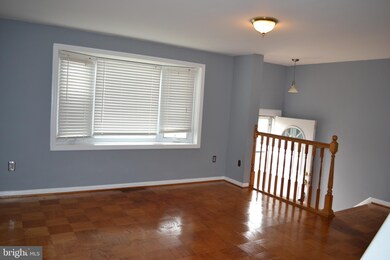 970 Regina Dr, Halethorpe, MD 21227 - photo 4