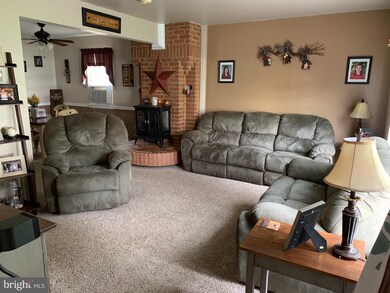 337 Springhouse Rd, Harrisburg, PA 17111 - photo 4