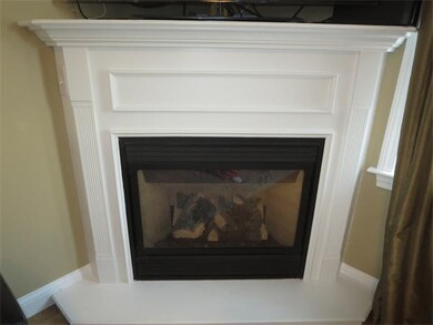 40 Winchester Ln unit 14, Fall River, MA 02721 - photo 5