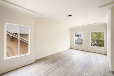 200 E Lomita Ave unit 5, Glendale, CA 91205 - photo 4