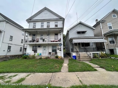 1055 Carmalt St, Scranton, PA 18519 - photo 3