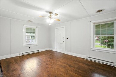 803 Walnut St, Franklin, VA 23851 - photo 4