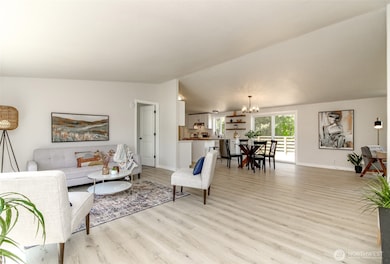 510 E Enchantment Heights Dr, Union, WA 98592 - photo 5