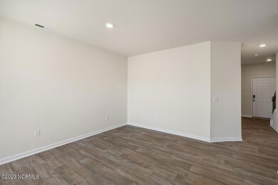 1103-gracie-lane-008