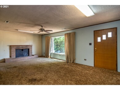 4200 Nonpareil Rd, Sutherlin, OR 97479 - photo 4