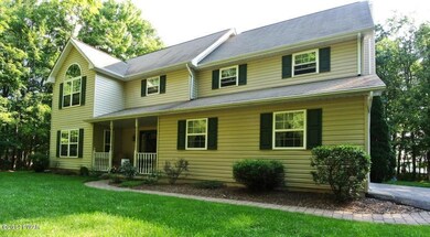 222 Blackthorn Dr, Saylorsburg, PA 18353 - photo 2