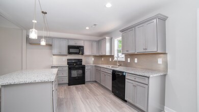 502 White St, Shelbyville, TN 37160 - photo 4