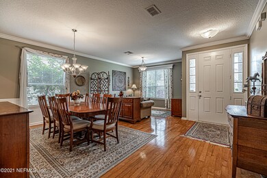 6-Foyer View