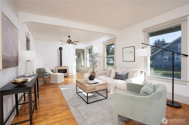 205 Brandywine Ave, Dupont, WA 98327 - photo 5