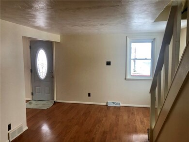 215 N Water St, West Newton, PA 15089 - photo 4