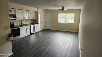 290 N Main St unit b9, Ocean Township, NJ 08758 - photo 4