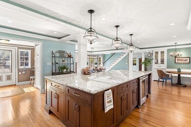 2 Flanders Ln, Wakefield, MA 01880 - photo 3