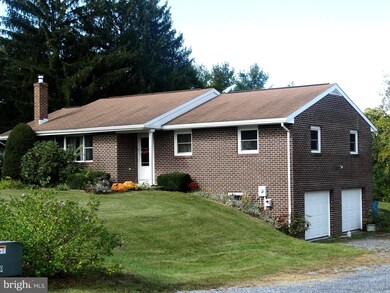 147 Maranatha Dr, Saint Thomas, PA 17252 - photo 2