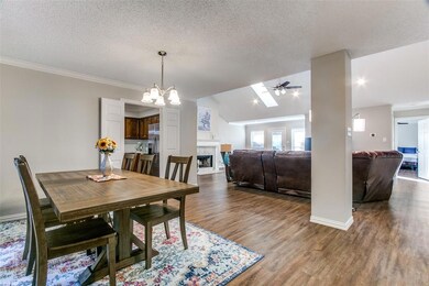 1154 Bent Oaks Dr, Denton, TX 76210 - photo 5