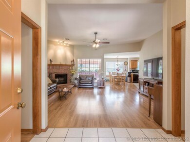 13273 S Oak Place, Glenpool, OK 74033 - photo 6