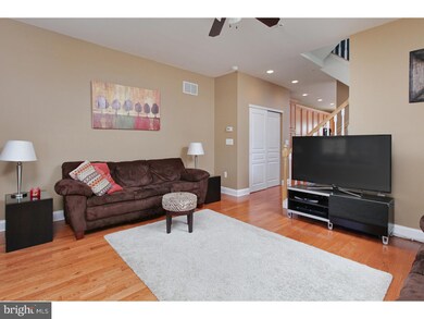 4 Mechanic St, Swedesboro, NJ 08085 - photo 3